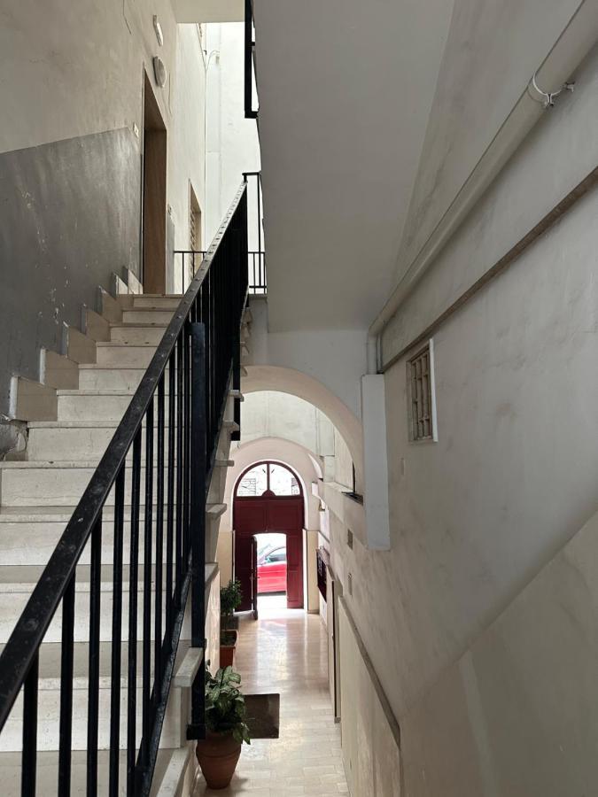 3F Apartment Bari Bagian luar foto