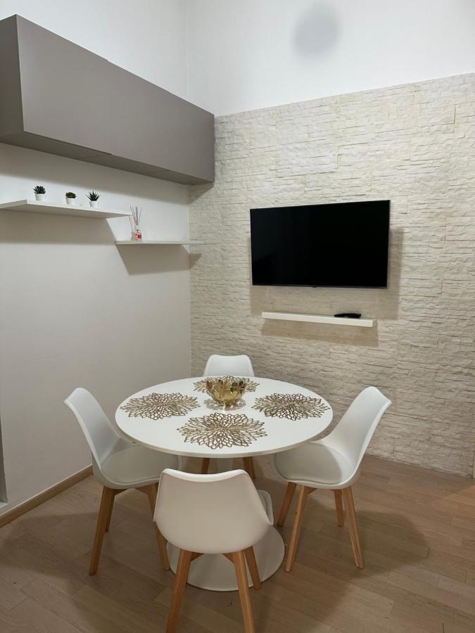 3F Apartment Bari Bagian luar foto