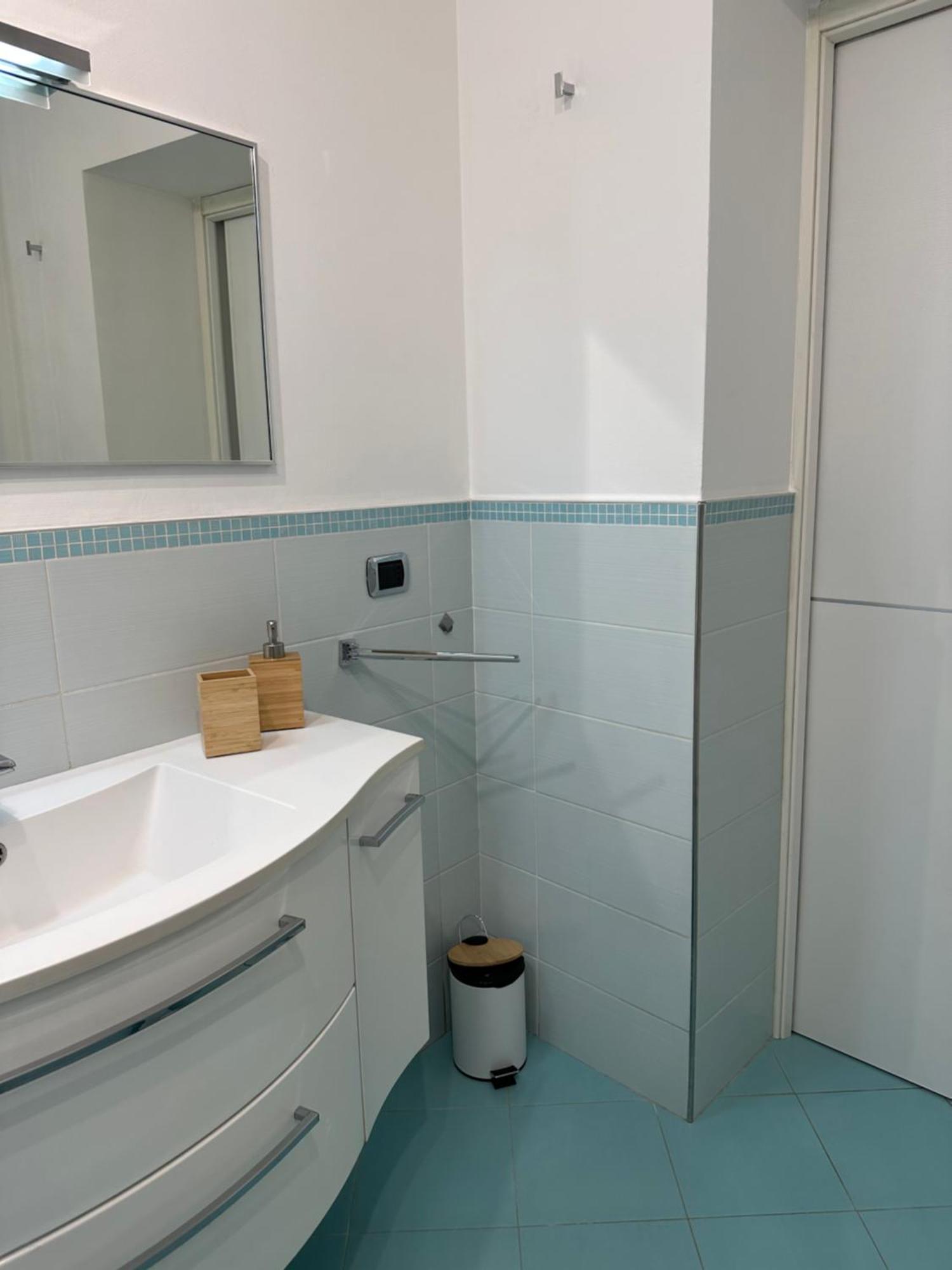 3F Apartment Bari Bagian luar foto